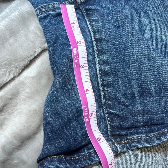 Levi Strauss & Co Blue Jean Shorts Womens 29 Denim Classic Outdoor Casual - Picture 16 of 16